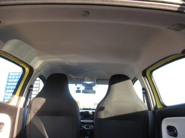 トゥインゴ インテンス 修復歴無し 走行6万キロ台 純正オーディオ Bluetooth接続 オートライト 車両取説・スペアーキー完備 リヤパーキングセンサー ETC 15インチアルミ 900ccターボ(12枚目)