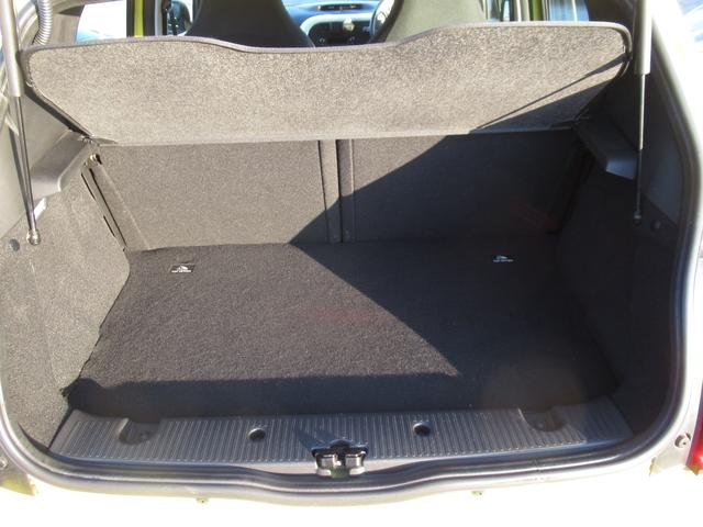 トゥインゴ インテンス 修復歴無し 走行6万キロ台 純正オーディオ Bluetooth接続 オートライト 車両取説・スペアーキー完備 リヤパーキングセンサー ETC 15インチアルミ 900ccターボ(18枚目)