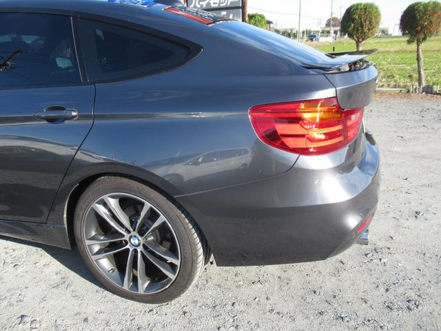 3シリーズ 320iグランツーリスモ Mスポーツ 修復歴無し 走行5万キロ台 純正iドライブナビ パドルシフト付き バックモニター+パークディスタンス コンフォートアクセス 19インチアルミ 車両取説・メンテナンスノート・整備記録簿付き(28枚目)