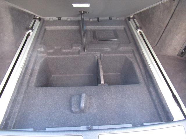 3シリーズ 320iグランツーリスモ Mスポーツ 修復歴無し 走行5万キロ台 純正iドライブナビ パドルシフト付き バックモニター+パークディスタンス コンフォートアクセス 19インチアルミ 車両取説・メンテナンスノート・整備記録簿付き(50枚目)