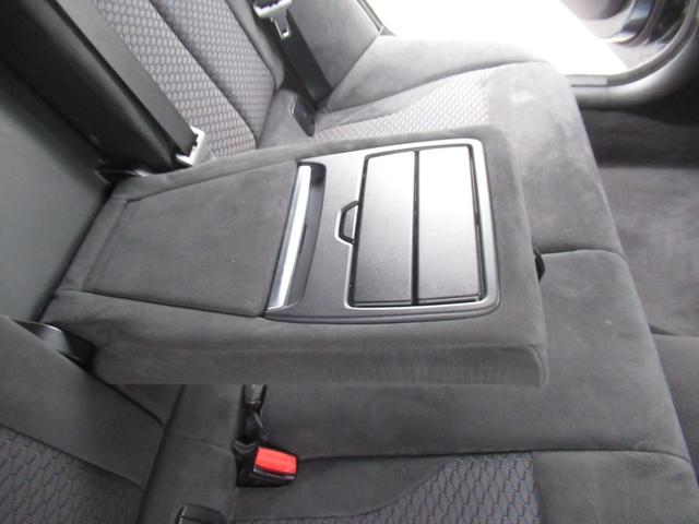 3シリーズ 320iグランツーリスモ Mスポーツ 修復歴無し 走行5万キロ台 純正iドライブナビ パドルシフト付き バックモニター+パークディスタンス コンフォートアクセス 19インチアルミ 車両取説・メンテナンスノート・整備記録簿付き(69枚目)