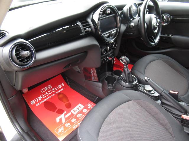 MINI クーパー ミントパッケージ 修復歴無し 純正iドライブナビ+バックモニター&パークディスタンス 純正2カメラドライブレコーダー ETC LEDヘッドライト オートライト Bluetooth接続(24枚目)