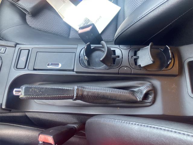 Ｚ３ロードスター ベースグレード　走行５．５ｋｍ　５ＭＴ　左ハンドル　ディーラー車　純正アルミ　オープン　ハーフレザーパワーシート　キーレス　フォグランプ　エアーバッグ　ＡＢＳ　エアコン　パワーステアリング　パワーウィンドウ　取説（26枚目）