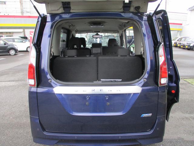 セレナ G アラウンドビューモニター メモリーナビ フルセグTV CD DVD再生可能 ミュージックサーバ Bluetooth接続オーディオ 後席フリップダウンモニター エマージェンシーブレーキ 電動スライドドア(39枚目)