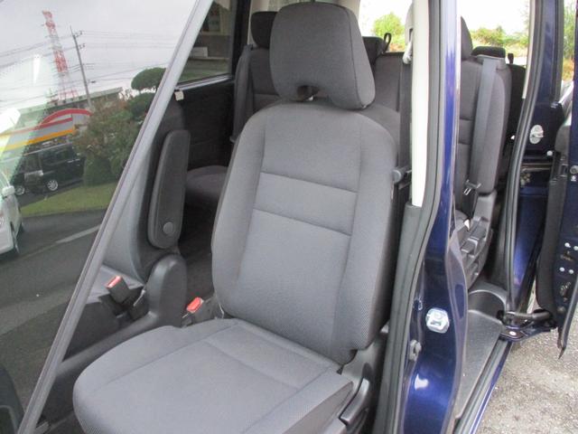 セレナ G アラウンドビューモニター メモリーナビ フルセグTV CD DVD再生可能 ミュージックサーバ Bluetooth接続オーディオ 後席フリップダウンモニター エマージェンシーブレーキ 電動スライドドア(52枚目)