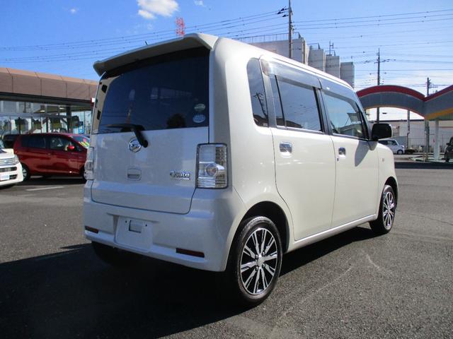 ムーヴコンテ Ｌ　ＶＳＩＩ　純正ＣＤオーディオ　純正１４インチアルミホイール　純正フォグランプ　純正ルーフスポイラー　電動格納ミラー　キーレスエントリー　アイドリングストップ車　ベンチシート　革巻きステアリング（7枚目）