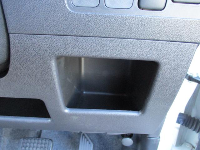 ムーヴコンテ Ｌ　ＶＳＩＩ　純正ＣＤオーディオ　純正１４インチアルミホイール　純正フォグランプ　純正ルーフスポイラー　電動格納ミラー　キーレスエントリー　アイドリングストップ車　ベンチシート　革巻きステアリング（22枚目）