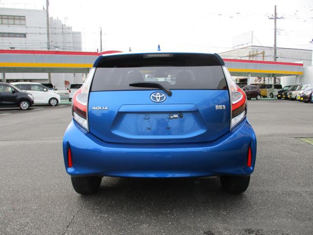 アクア S メモリーナビゲーション CD Bluetooth接続オーディオ バックモニター トヨタセーフティーセンス ETC オートエアコン 電動格納ミラー 横滑り防止機能 オートハイビーム プライバシーガラス(7枚目)