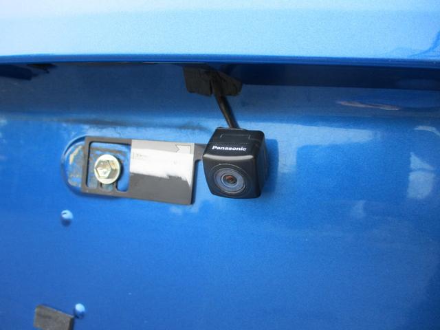 アクア S メモリーナビゲーション CD Bluetooth接続オーディオ バックモニター トヨタセーフティーセンス ETC オートエアコン 電動格納ミラー 横滑り防止機能 オートハイビーム プライバシーガラス(9枚目)