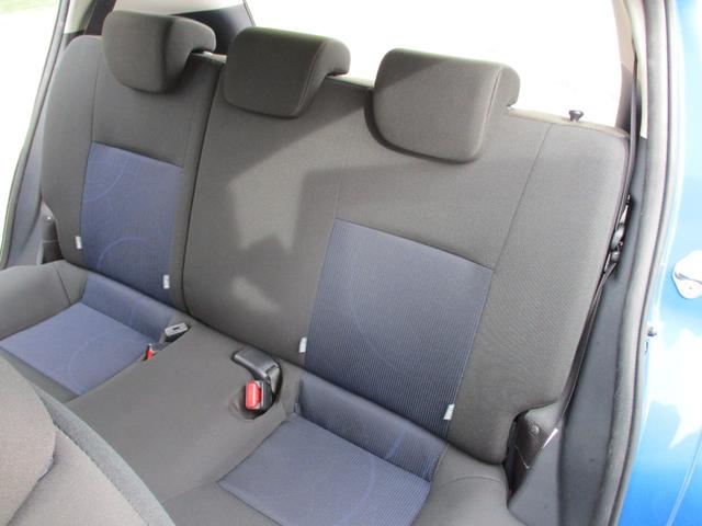 アクア S メモリーナビゲーション CD Bluetooth接続オーディオ バックモニター トヨタセーフティーセンス ETC オートエアコン 電動格納ミラー 横滑り防止機能 オートハイビーム プライバシーガラス(40枚目)