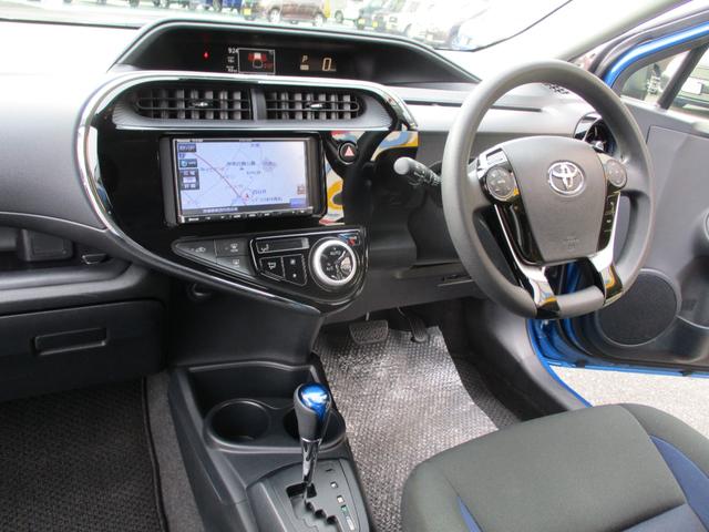 アクア S メモリーナビゲーション CD Bluetooth接続オーディオ バックモニター トヨタセーフティーセンス ETC オートエアコン 電動格納ミラー 横滑り防止機能 オートハイビーム プライバシーガラス(44枚目)