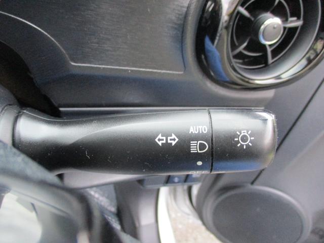 アクア Ｓスタイルブラック　メモリーナビゲーション　フルセグＴＶ　ＣＤ　ＤＶＤ再生　ミュージックサーバー　Ｂｌｕｅｔｏｏｔｈ接続オーディオ　バックカメラ　スマートキー　プッシュスタート　社外１５インチアルミホイール　ＥＴＣ（25枚目）