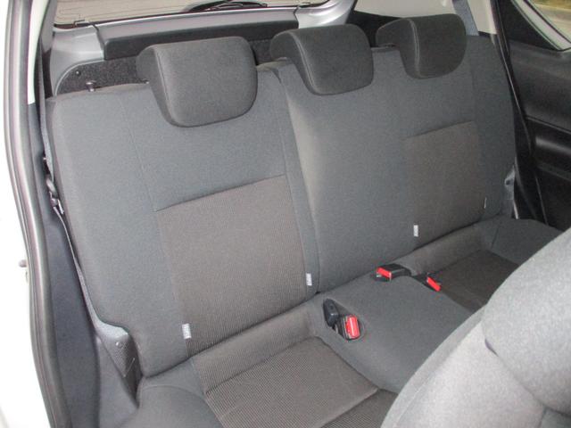 アクア Ｓスタイルブラック　メモリーナビゲーション　フルセグＴＶ　ＣＤ　ＤＶＤ再生　ミュージックサーバー　Ｂｌｕｅｔｏｏｔｈ接続オーディオ　バックカメラ　スマートキー　プッシュスタート　社外１５インチアルミホイール　ＥＴＣ（35枚目）