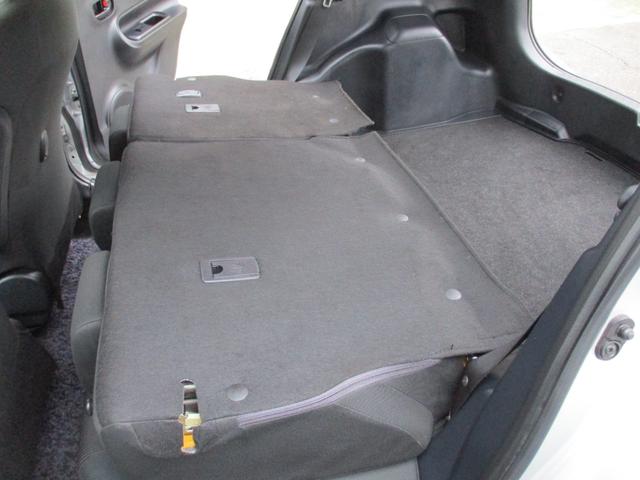 アクア Ｓスタイルブラック　メモリーナビゲーション　フルセグＴＶ　ＣＤ　ＤＶＤ再生　ミュージックサーバー　Ｂｌｕｅｔｏｏｔｈ接続オーディオ　バックカメラ　スマートキー　プッシュスタート　社外１５インチアルミホイール　ＥＴＣ（39枚目）