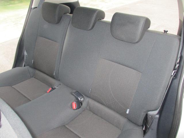 アクア Ｓスタイルブラック　メモリーナビゲーション　フルセグＴＶ　ＣＤ　ＤＶＤ再生　ミュージックサーバー　Ｂｌｕｅｔｏｏｔｈ接続オーディオ　バックカメラ　スマートキー　プッシュスタート　社外１５インチアルミホイール　ＥＴＣ（41枚目）