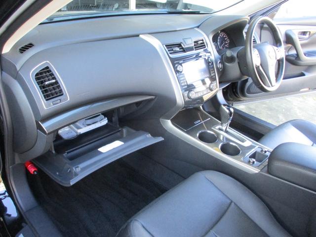 ティアナ ＸＶ　ナビＡＶＭパッケージ　純正メモリーナビゲーション　フルセグＴＶ　アラウンドビューモニター　純正革シート　純正ＨＩＤヘッドライト　純正１７インチアルミホイール　オートクルーズ　シートヒーター　シートクーラー　ＥＴＣ（47枚目）