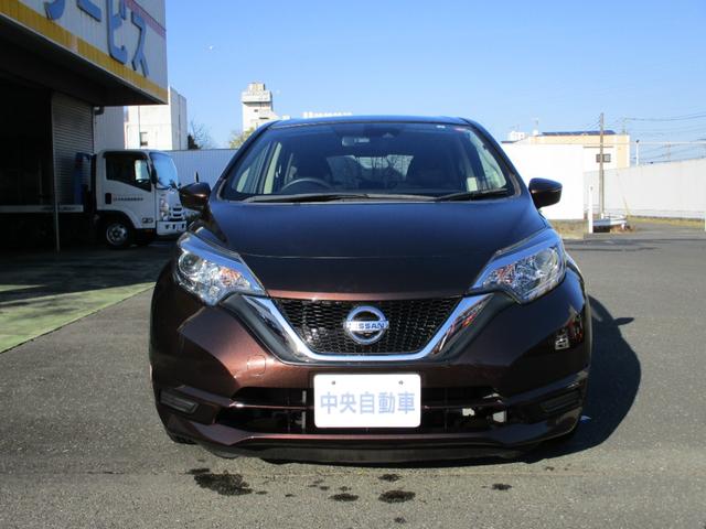 ノート Ｘ　純正メモリーナビゲーション　フルセグＴＶ　ＣＤ　Ｂｌｕｅｔｏｏｔｈ接続オーディオ　バックカメラ　スマートキー　プッシュスタート　エマージェンシーブレーキ　アイドリングストップ　横滑り防止機能　ＥＴＣ（2枚目）