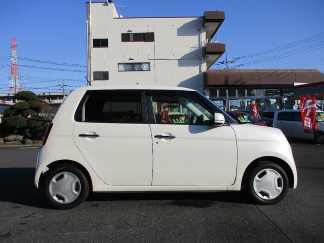 N-ONE G・Lパッケージ 純正CDオーディオ バックカメラ プラズマクラスター機能付オートエアコン オートライト 純正HIDヘッドライト スマートキー プッシュスタート 衝突被害軽減ブレーキ 横滑り防止機能 電挌ミラー(5枚目)