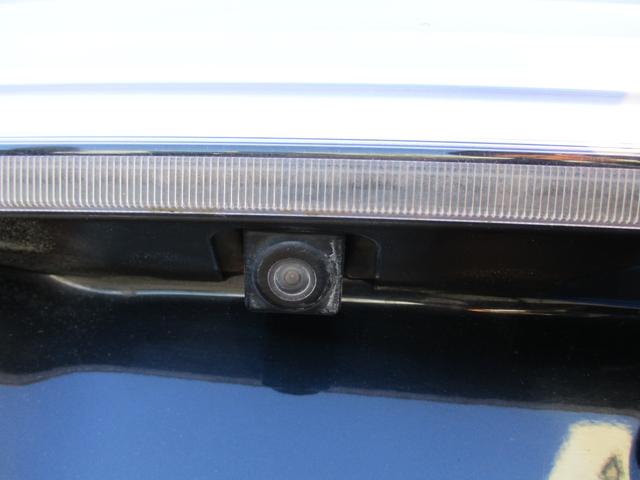 デリカＤ：２ Ｓ　メモリーナビゲーション　フルセグＴＶ　ＣＤ　ＤＶＤ再生　Ｂｌｕｅｔｏｏｔｈ接続オーディオ　バックカメラ　後席フリップダウンモニター　純正フルエアロ　１５インチアルミ　ＨＩＤ　フォグランプ　スマートキー（10枚目）