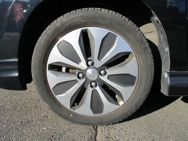 デリカＤ：２ Ｓ　メモリーナビゲーション　フルセグＴＶ　ＣＤ　ＤＶＤ再生　Ｂｌｕｅｔｏｏｔｈ接続オーディオ　バックカメラ　後席フリップダウンモニター　純正フルエアロ　１５インチアルミ　ＨＩＤ　フォグランプ　スマートキー（11枚目）