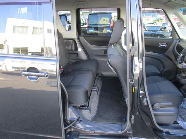 デリカＤ：２ Ｓ　メモリーナビゲーション　フルセグＴＶ　ＣＤ　ＤＶＤ再生　Ｂｌｕｅｔｏｏｔｈ接続オーディオ　バックカメラ　後席フリップダウンモニター　純正フルエアロ　１５インチアルミ　ＨＩＤ　フォグランプ　スマートキー（33枚目）