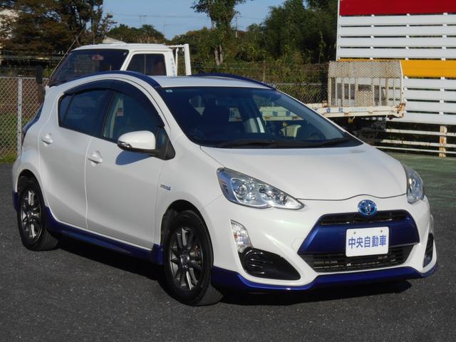 アクア X-アーバン メモリーナビ ワンセグTV スマートキー プッシュスタート 15インチアルミホイール ハーフレザーシート エアロ ETC ウィンカーミラー 電動格納ミラー プライバシーガラス(4枚目)