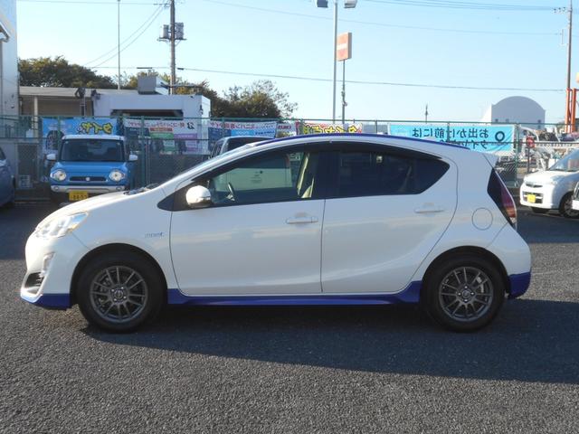 アクア X-アーバン メモリーナビ ワンセグTV スマートキー プッシュスタート 15インチアルミホイール ハーフレザーシート エアロ ETC ウィンカーミラー 電動格納ミラー プライバシーガラス(8枚目)