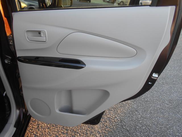 デイズ Ｊ　衝突軽減ブレーキ　キーレス　エアコン　パワステ　パワーウィンドウ　ＡＢＳ　電動格納ミラー　プライバシーガラス（15枚目）