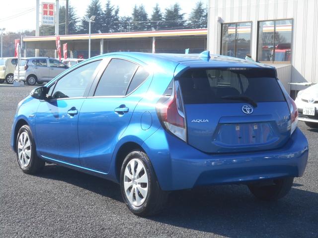 アクア S メモリーナビ ワンセグTV バックカメラ スマートキー プッシュスタート Bluetooth 電動格納ミラー ETC ウィンカーミラー プライバシーガラス オートエアコン(5枚目)