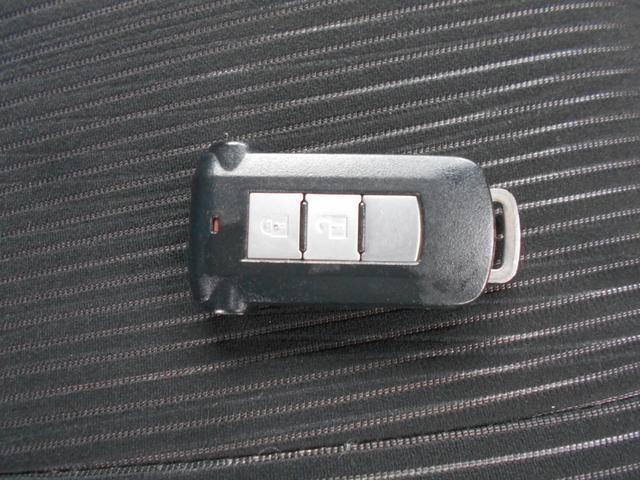 デイズルークス ハイウェイスター X Vセレクション メモリーナビ フルセグTV アラウンドビューモニター 両側パワースライドドア 衝突軽減ブレーキ スマートキー プッシュスタート フリップダウンモニター ETC アイドリングストップ 15インチアルミ(19枚目)