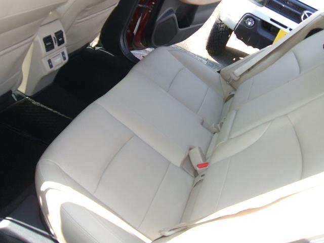 レガシィアウトバック リミテッド アイサイト パワーゲート レザーシート パワーシート シートヒーター ハンドルヒーター 純正ナビ 地デジテレビ バックカメラ ドラレコ ETC(26枚目)