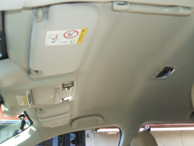 レガシィアウトバック リミテッド アイサイト パワーゲート レザーシート パワーシート シートヒーター ハンドルヒーター 純正ナビ 地デジテレビ バックカメラ ドラレコ ETC(27枚目)