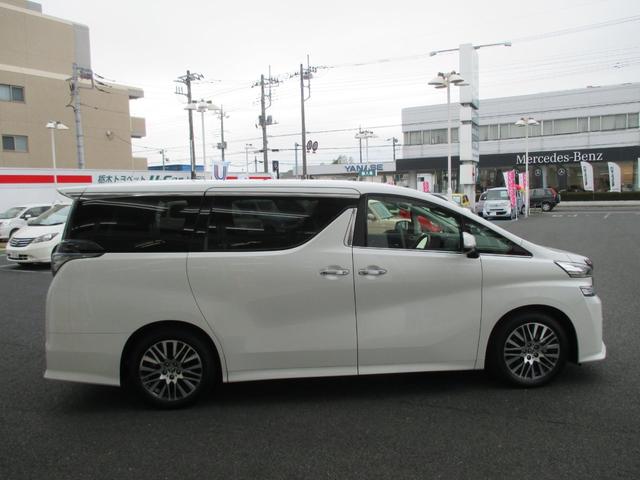 2.5Z Gエディション アルパインナビ 後席モニター(4枚目)