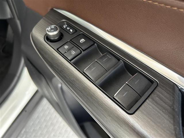 ハリアーハイブリッド Ｚ　レザーパッケージ　地デジ　横滑防止　盗難防止システム　Ｂモニター　革　ＬＥＤライト　パワーウィンドウ　クルコン　スマートキ－　助手席エアバック　パワーシート　エアバッグ　点検記録簿　オートエアコン　ナビＴＶ　ＥＴＣ（9枚目）