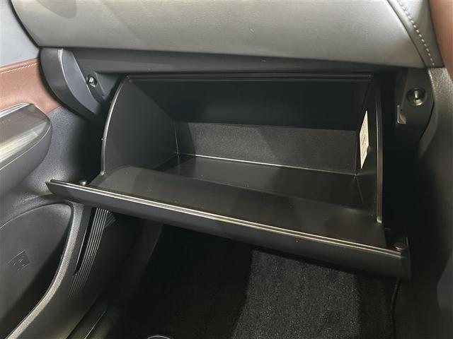 ハリアーハイブリッド Ｚ　レザーパッケージ　地デジ　横滑防止　盗難防止システム　Ｂモニター　革　ＬＥＤライト　パワーウィンドウ　クルコン　スマートキ－　助手席エアバック　パワーシート　エアバッグ　点検記録簿　オートエアコン　ナビＴＶ　ＥＴＣ（22枚目）