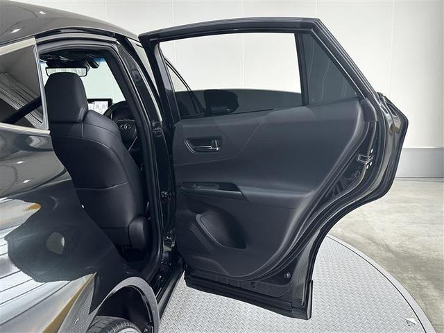 ハリアー Ｚ　レザーパッケージ　スマキ　追突防止　フルセグテレビ　バックモニター　本革シート　アルミ　横滑り防止機能　Ｐシート　整備記録簿　オートクルーズコントロール　ＡＵＸ　ＬＥＤヘッドライト　盗難防止システム　エアコン　キーレス（28枚目）