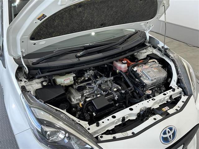 アクア S スマートキープッシュスタート キーレスエントリ LEDヘッドライト フルセグ地デジ イモビ ナビ&TV ワンオーナー車 オートエアコン デュアルエアバック ESC Bカメラ パワーウィンドウ ETC(32枚目)