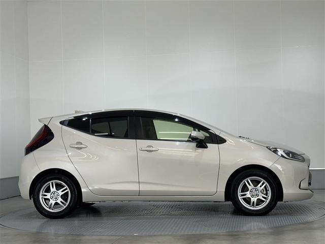 アクア Ｚ　ＬＥＤヘッドライト　スマートキー　１００Ｖ電源　イモビライザー　アルミホイール　オートクルーズコントロール　点検記録簿　エアコン　ＥＳＣ　ナビ　カーテンエアバッグ　ＥＴＣ　キーレス　パワーウインドウ（37枚目）