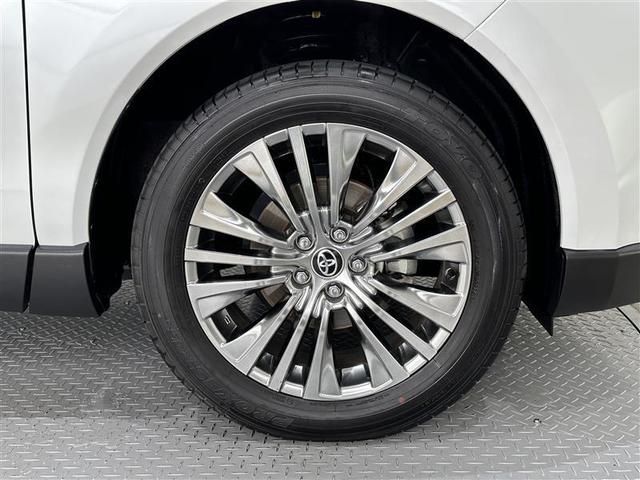 ハリアー Z レザーパッケージ 点検記録簿 イモビ バックモニター プリクラッシュセーフティ ナビ&TV LEDヘッド 1オーナー クルコン 横滑防止装置 メディアプレイヤー接続 地デジTV レザーシート 4WD スマートキー(7枚目)