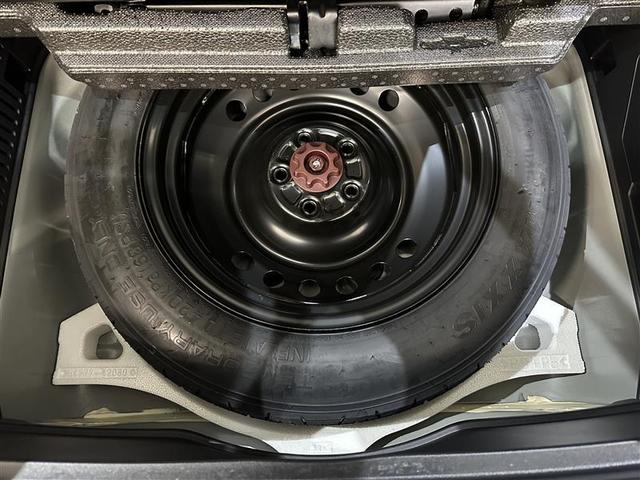 ハリアー Z レザーパッケージ 点検記録簿 イモビ バックモニター プリクラッシュセーフティ ナビ&TV LEDヘッド 1オーナー クルコン 横滑防止装置 メディアプレイヤー接続 地デジTV レザーシート 4WD スマートキー(33枚目)