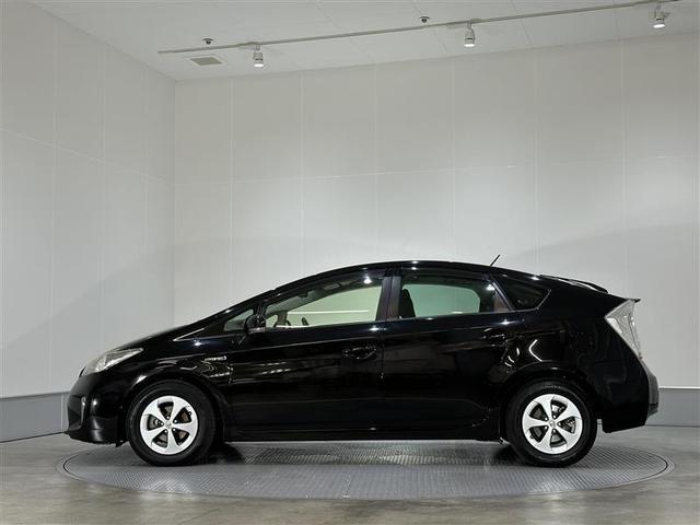 プリウス Ｓ　Ｂモニタ－　フルセグ地デジ　インテリキー　ＨＤＤナビゲーション　デュアルエアバック　エアＢ　イモビライザー　ＤＶＤ再生可能　ナビＴＶ　ＡＵＴＯエアコン　横スベリ防止　アルミホイール　ＡＢＳ　取説記録（35枚目）