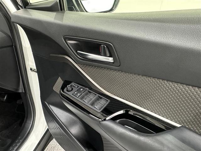 C-HR G-T 衝突被害軽減ブレーキ フルセグ地デジ LEDヘッドランプ 盗難防止システム アルミホイール オートクルーズコントロール メモリーナビ バックカメラ DVD ETC車載器 ナビ&TV スマートキー(9枚目)