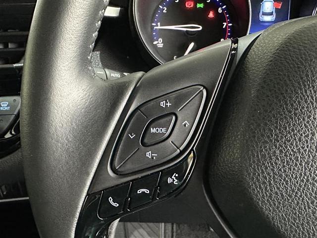 C-HR G-T 衝突被害軽減ブレーキ フルセグ地デジ LEDヘッドランプ 盗難防止システム アルミホイール オートクルーズコントロール メモリーナビ バックカメラ DVD ETC車載器 ナビ&TV スマートキー(13枚目)