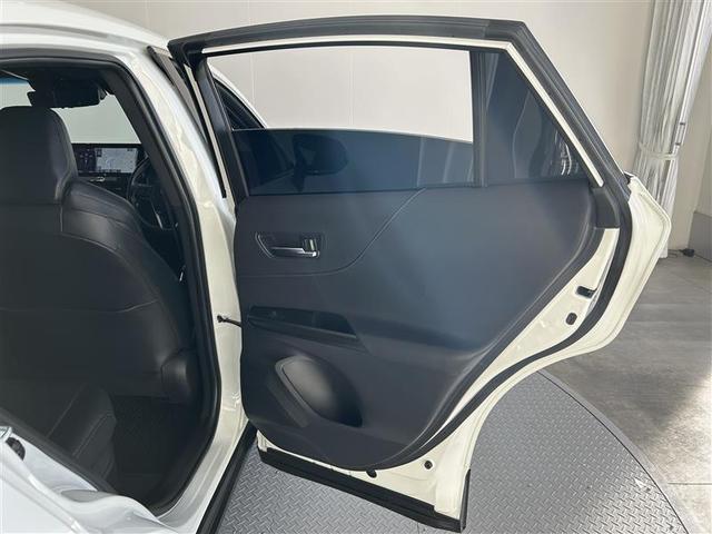 ハリアーハイブリッド Ｚ　メモリナビ　地デジ　横滑り防止機能　４ＷＤ車　ＡＵＸ　ＡＢＳ　Ｐシート　クルーズコントロール　盗難防止装置　オートエアコン　サイドエアバッグ　Ｂカメラ　エアバッグ　ＥＴＣ　アルミホイール　ワンオーナー（24枚目）