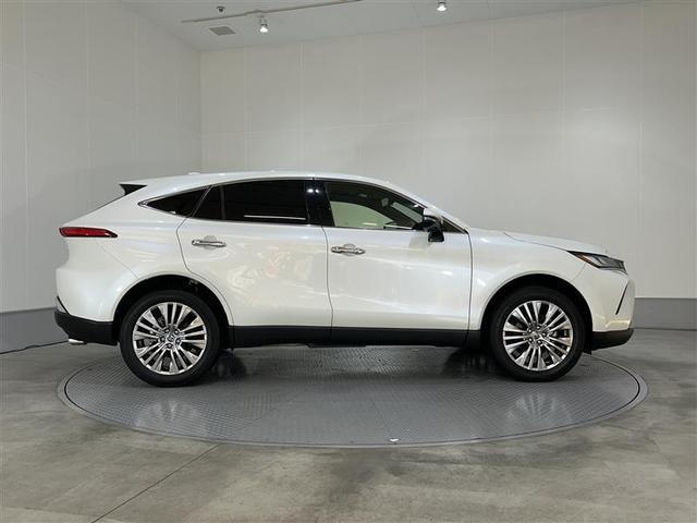 ハリアーハイブリッド Ｚ　メモリナビ　地デジ　横滑り防止機能　４ＷＤ車　ＡＵＸ　ＡＢＳ　Ｐシート　クルーズコントロール　盗難防止装置　オートエアコン　サイドエアバッグ　Ｂカメラ　エアバッグ　ＥＴＣ　アルミホイール　ワンオーナー（32枚目）