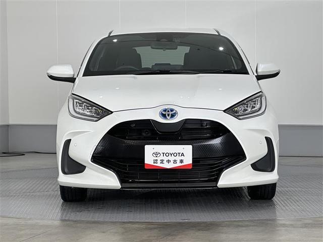 ヤリス ハイブリッドＺ　キーフリーシステム　デュアルエアバック　ナビ　ＬＥＤライト　スマートキ　ＶＳＣ　ＥＴＣ付き　エアコン　クルコン　カーテンエアバック　ＡＢＳ　パワステ　メディアプレイヤー接続　エアバッグ　メモリナビ（32枚目）