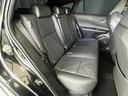 リアシートの足元にもゆとりがあり、ゆったりと座れます