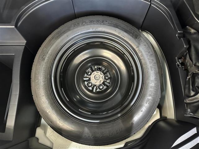 ハリアー プレミアム エアロ付 ワンオーナ カーテンエアバッグ クルーズC 記録簿あり Bカメラ 電動パワーシート LEDライト メモリナビ 横滑り防止機能 オートエアコン Aストップ エアバッグ AW DVD再生可(30枚目)