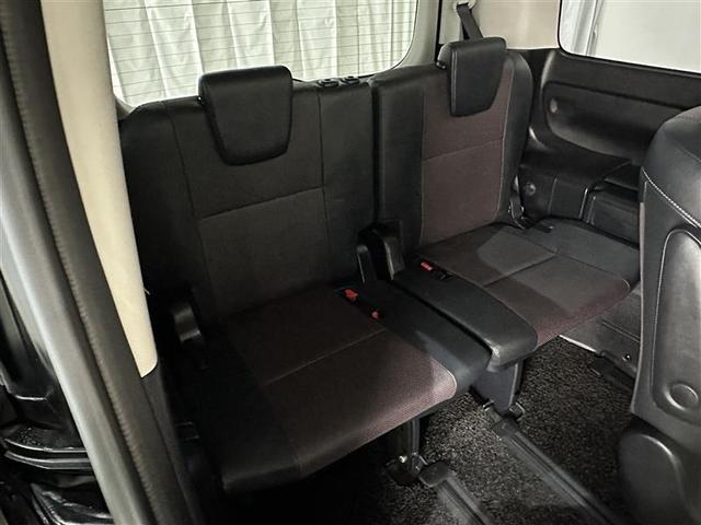 エスクァイア Ｇｉ　エアロ付き　両側Ｐドア　ウォークスルー　１オナ　スマートキーＰスタート　リアカメラ　アイドリングＳＴＯＰ　ＥＴＣ車載器　オートエアコン　イモビライザー　オートクルーズコントロール　キーレス　ナビＴＶ（28枚目）