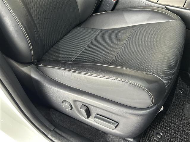 ハリアー プレミアム　メタル　アンド　レザーパッケージ　横滑り防止機能　メモリナビ　プリクラッシュセーフティー　レザーシート　キーレス　アルミホイール　ＡＢＳ　地デジ　バックガイドモニター　クルーズコントロール　ワンオーナー　盗難防止装置　パワーシート（11枚目）